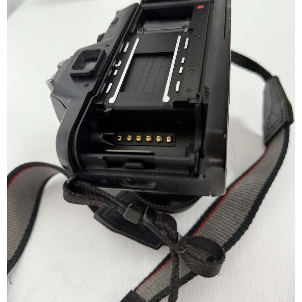 NIKON N5005 35mm SLR FILM CAMERA with AF Nikkor 35-70mm f3.3-4.5 Lens Cap Strap - Picture 14 of 16